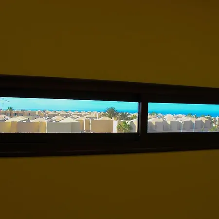 Bow Penthouse, On The In El Medano Apartment *